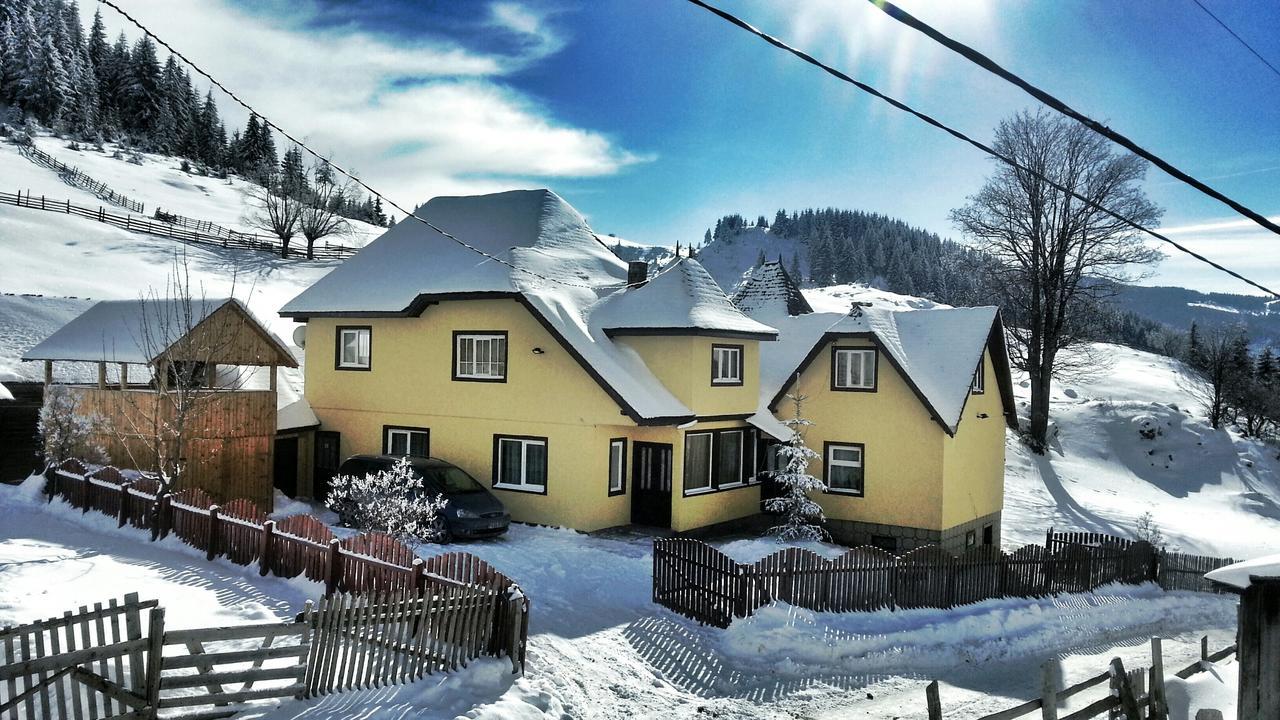 Casa Marcela Fundata Exteriér fotografie